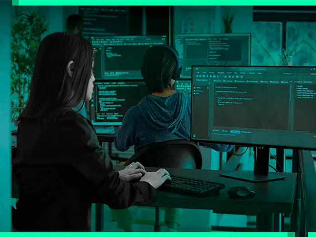 Equipe de TI planejando adoção de novas tendências